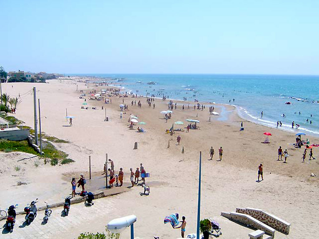 Spiaggia dei Miceni a Donnalucata